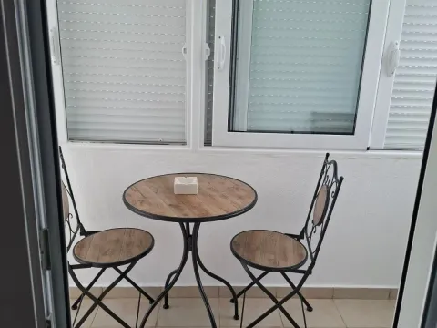 Rent, one bedroom apartment, 48m², Bijela, Herceg Novi - image 7