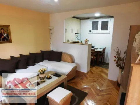 Prodaja, kuća, 176m², Bubanj, Kragujevac - image 11