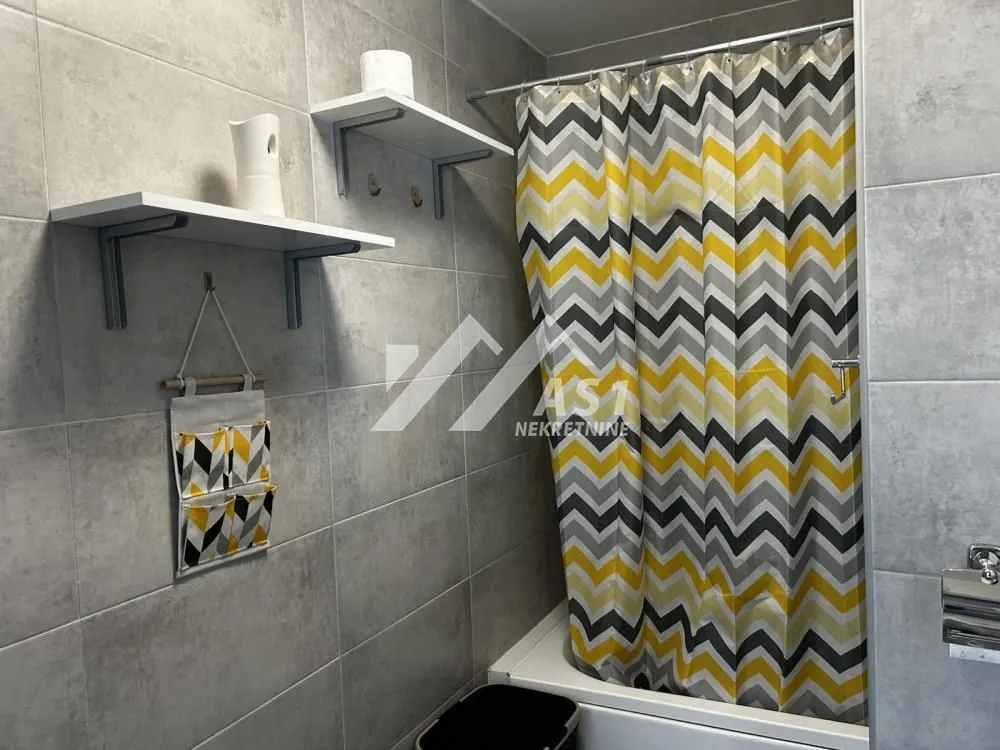 Izdavanje, jednosoban stan, 37m², Novi Sad Sve Podlokacije, Novi Sad