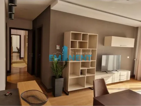 Izdavanje, trosoban stan, 85m², Savski Venac, Beograd - image 4