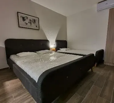 Rent, studio apartment, 30m², Radovići, Tivat - image 2