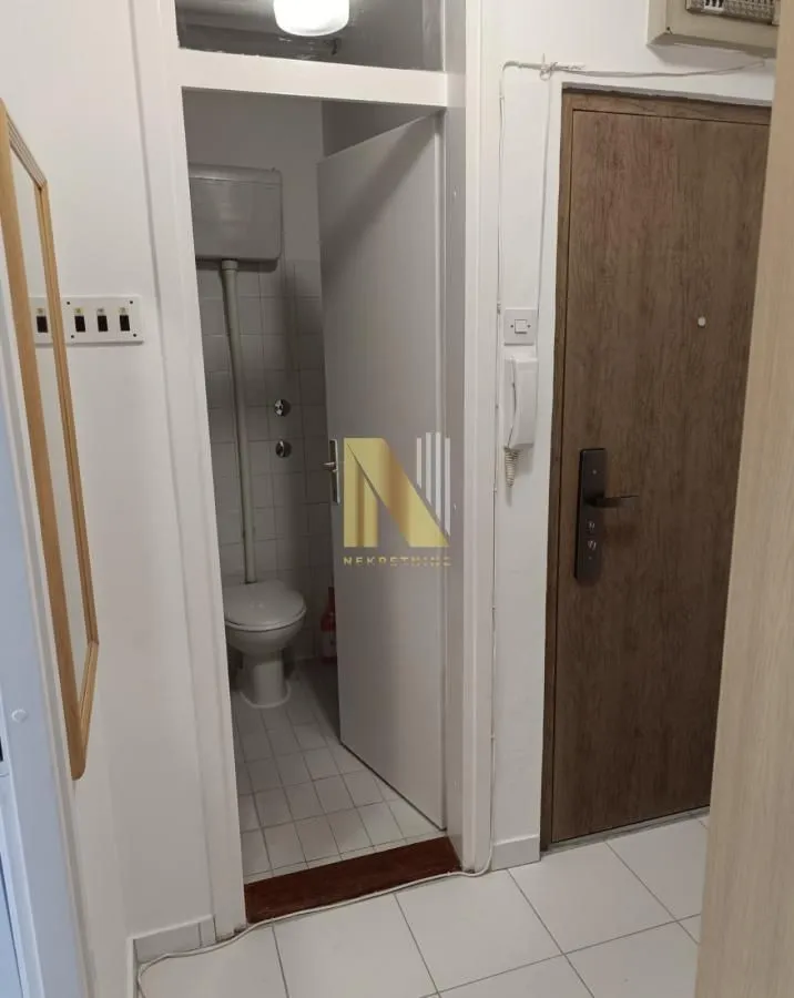 Izdavanje, jednosoban stan, 45m², Novo naselje, Novi Sad