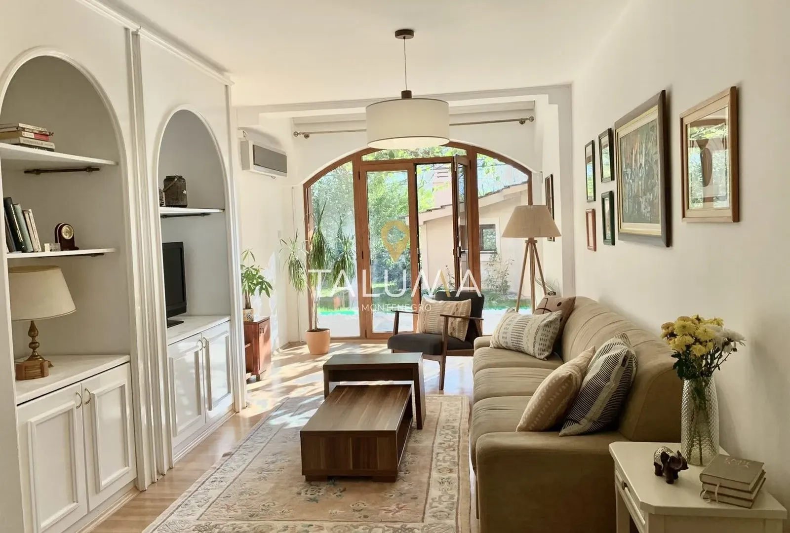 Izdavanje, trosoban stan, 110m², Gorica C, Podgorica