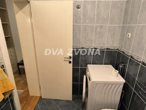 Izdavanje, dvosoban stan, 54m², Sajmište, Novi Sad - image 11