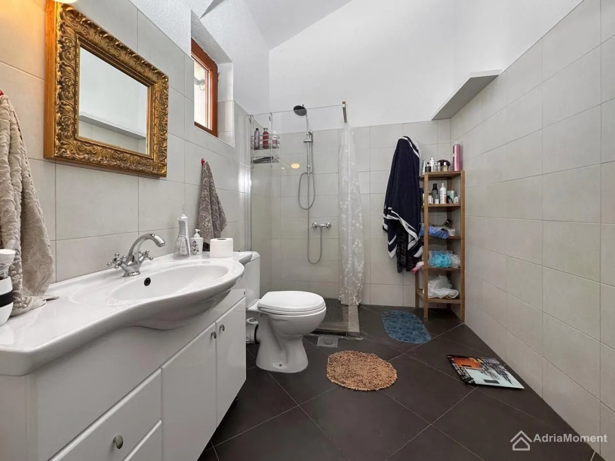 Prodaja, kuća, 162m², Zagora, Kotor