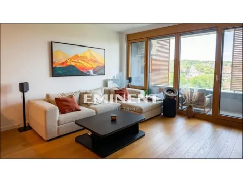 Rent, three bedroom apartment, 88m², Savski Venac, Beograd - image 1