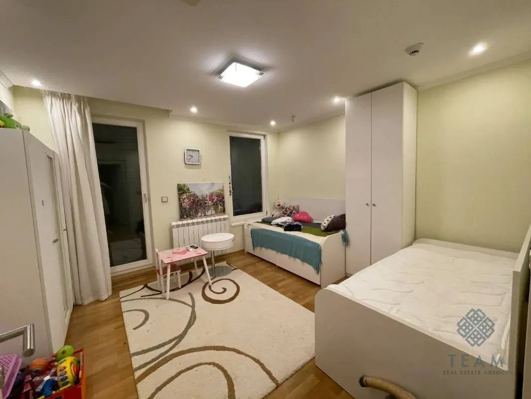 Prodaja, stan, 379m², Savina, Herceg Novi
