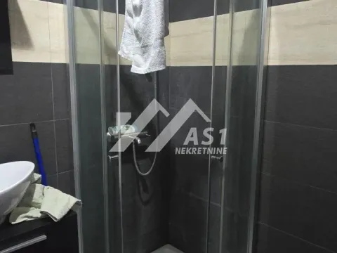 Izdavanje, poslovni prostor, 68m², Centar, Novi Sad - image 6