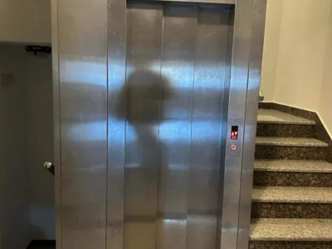 Prodaja, trosoban stan, 95m², Budva, Crna Gora - image 9