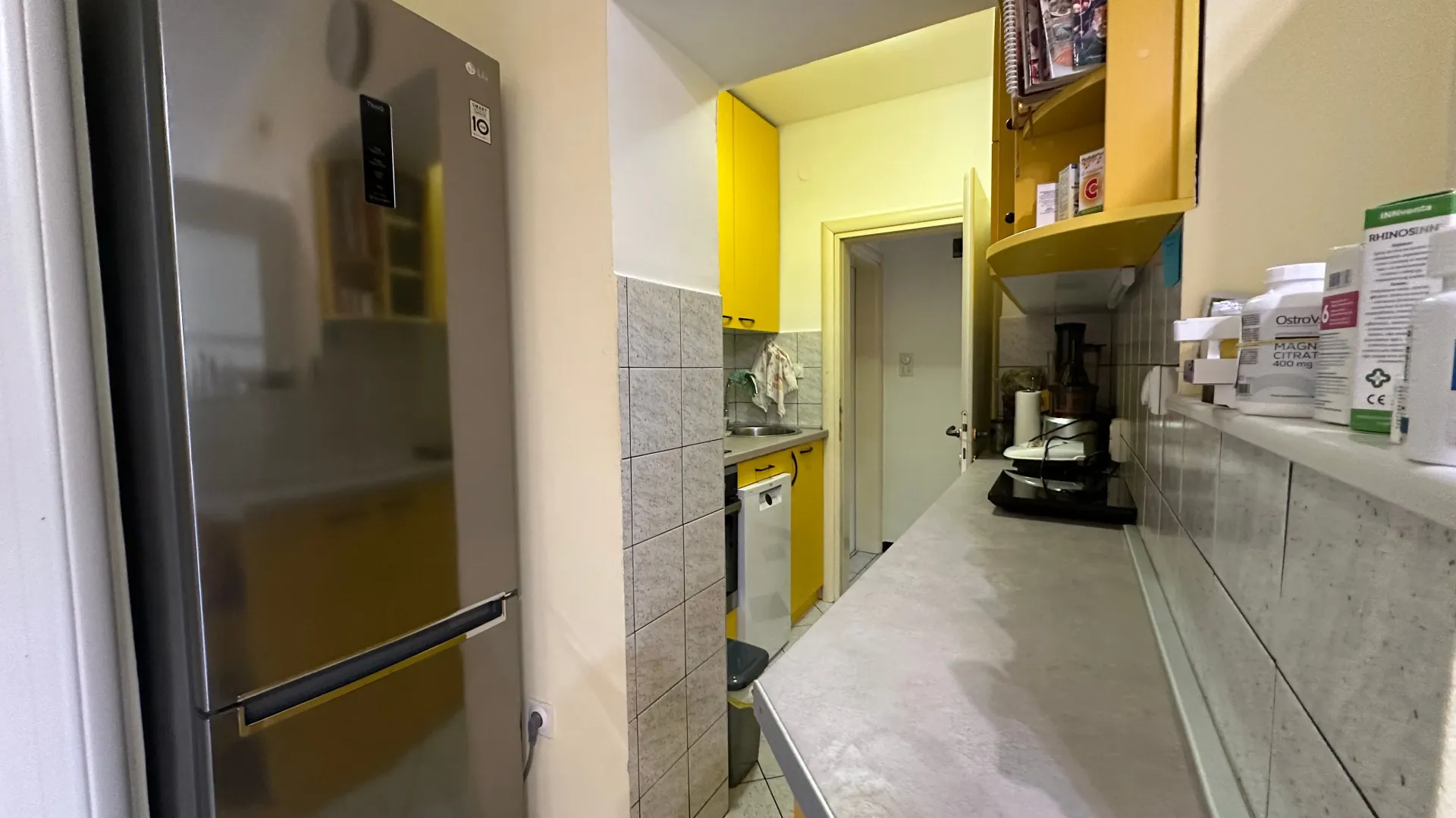Prodaja, trosoban stan, 65m², Stara varoš, Nikšić