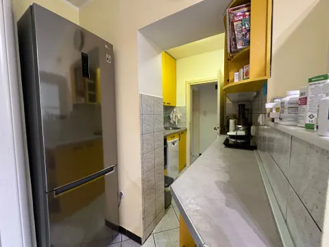 Prodaja, trosoban stan, 65m², Stara varoš, Nikšić - image 5