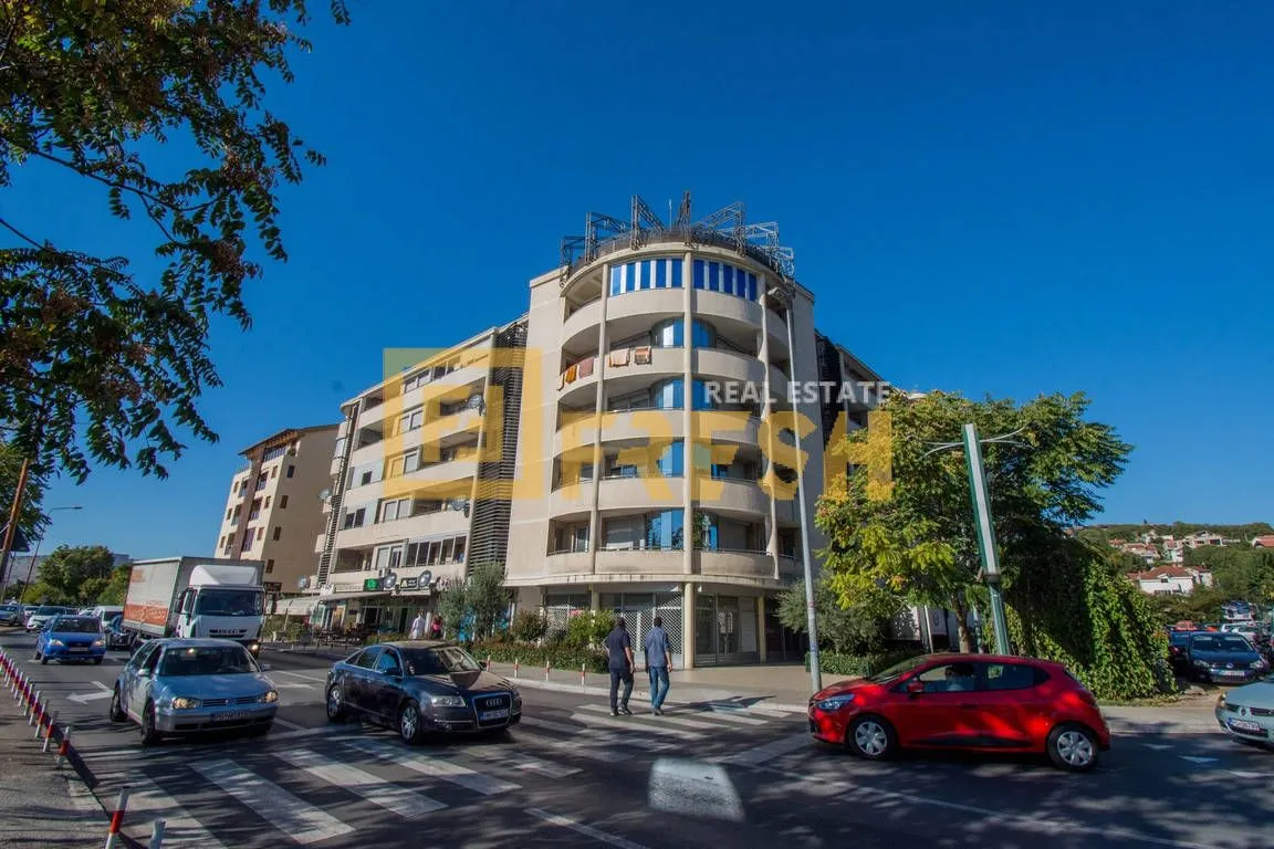 Sale, three bedroom apartment, 160m², Preko Morače, Podgorica