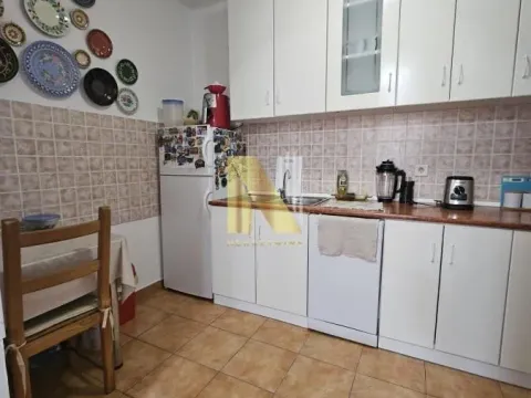 Izdavanje, trosoban stan, 69m², Grbavica, Novi Sad Sve Podlokacije - image 6