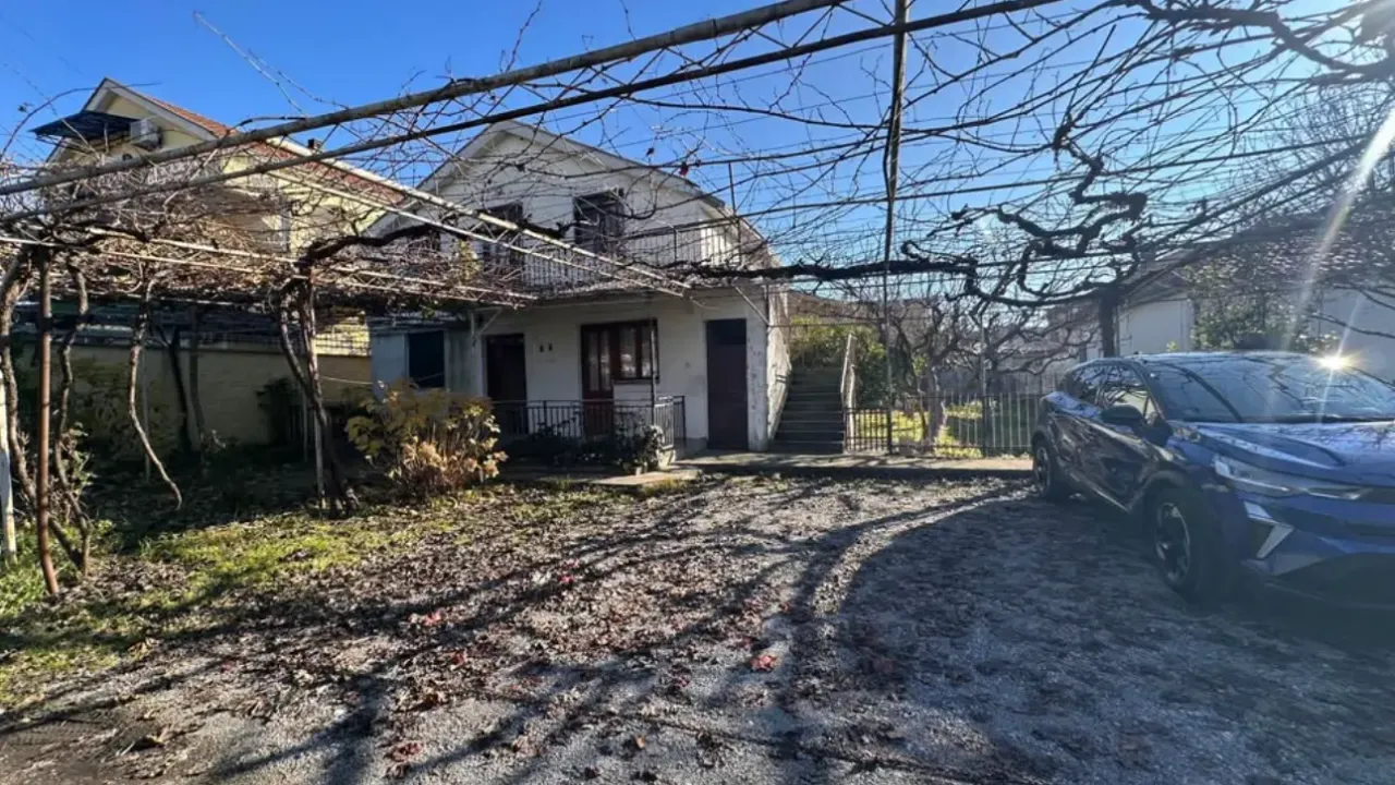 Prodaja, kuća, 74m², Gornja Gorica, Podgorica