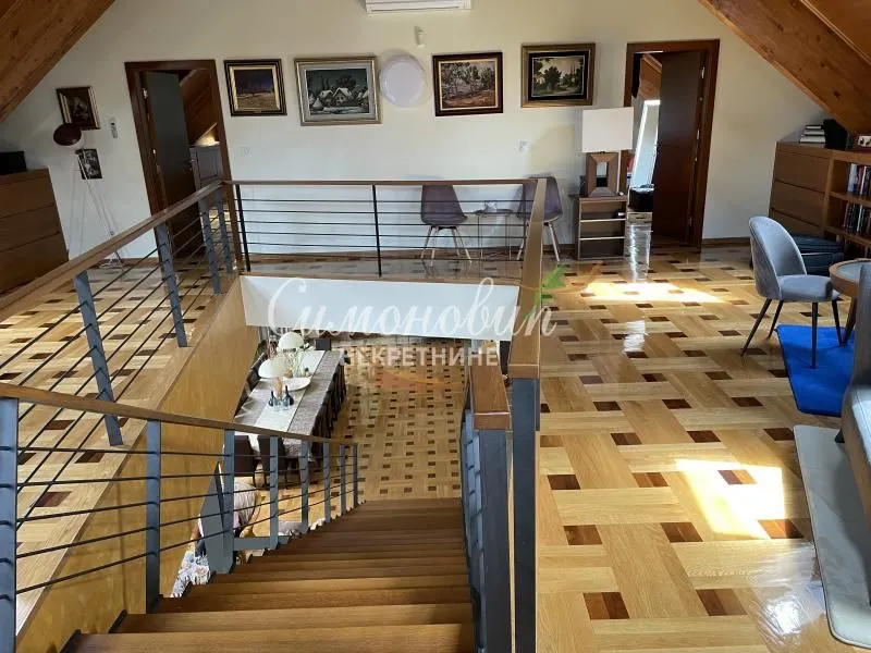 Prodaja, kuća, 700m², Sremska Mitrovica, Srbija