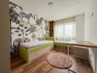 Prodaja, trosoban stan, 89m², Pejton, Podgorica - image 14