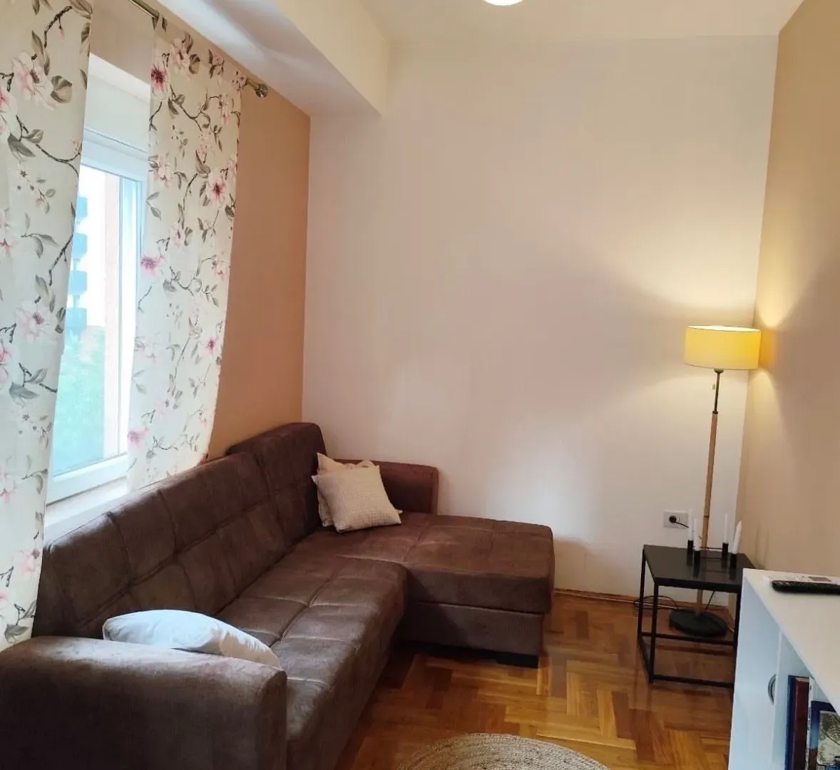 Sale, studio apartment, 22m², Krivi Most, Podgorica