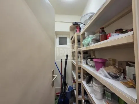 Prodaja, dvosoban stan, 69m², Centar, Subotica - image 11