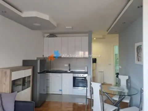 Rent, two bedroom apartment, 40m², Đeram Pijaca, Beograd - image 3