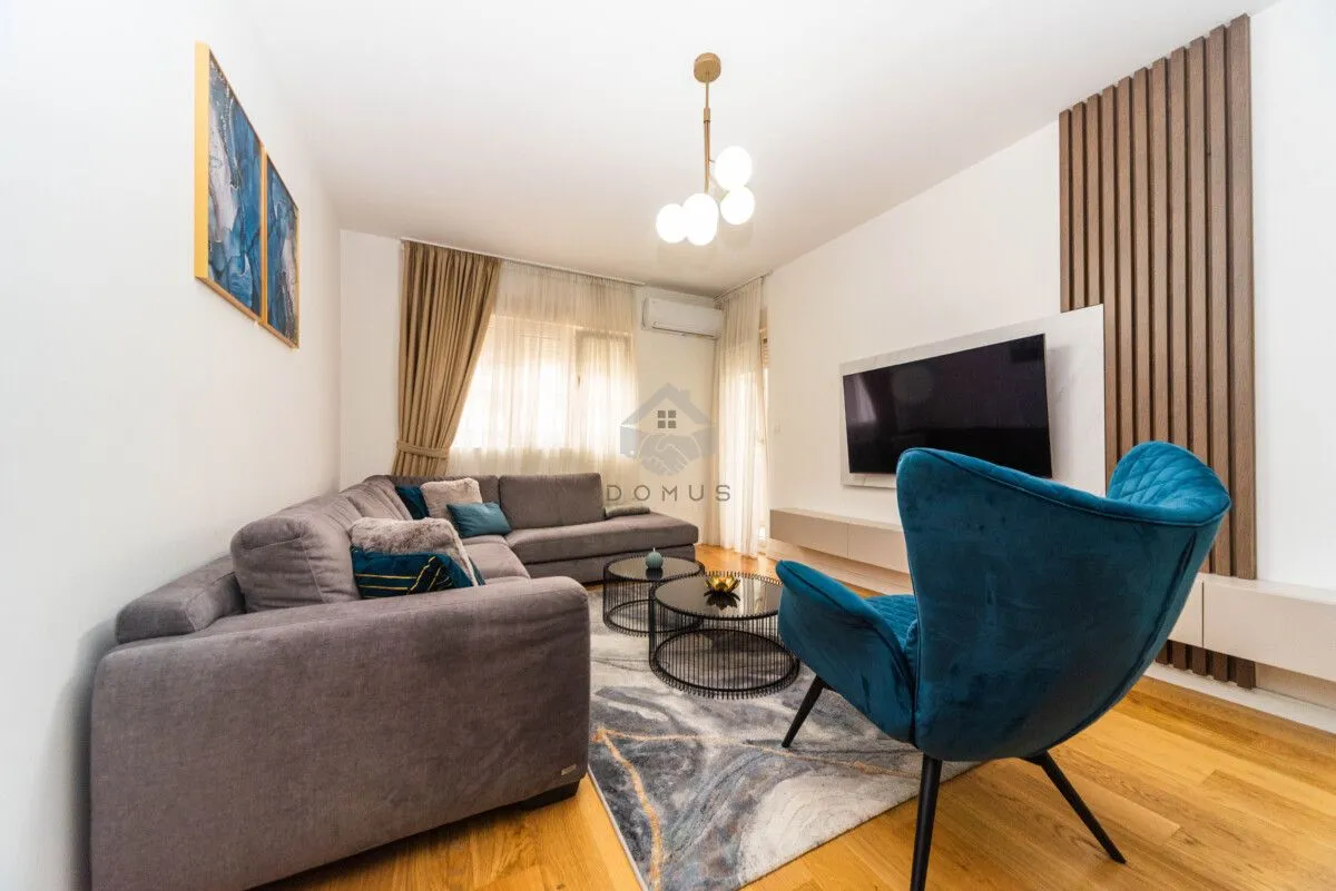 Rent, one bedroom apartment, 49m², Central Point, Podgorica