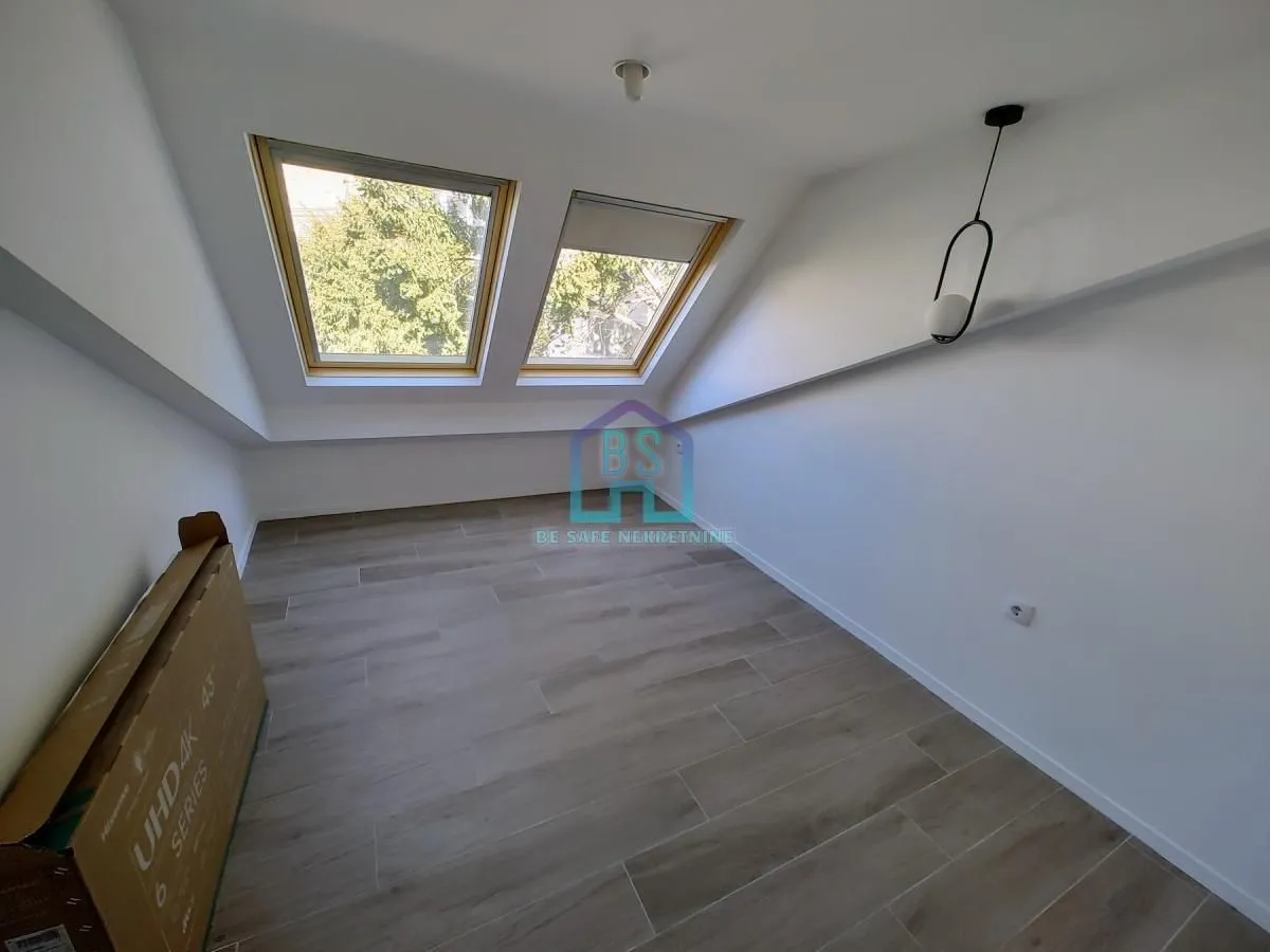 Prodaja, jednosoban stan, 32m², Centar, Novi Sad