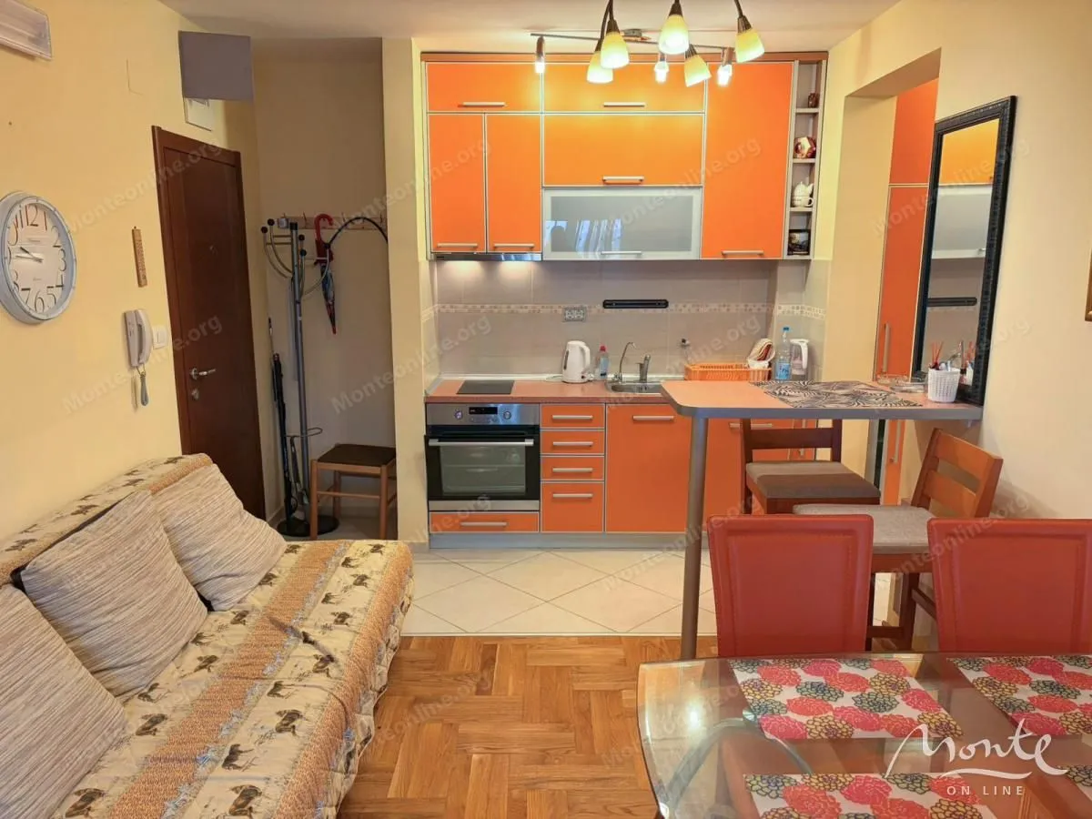 Sale, one bedroom apartment, 39m², Bečići, Budva
