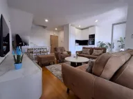 Izdavanje, stan, 160m², Stari Aerodrom, Podgorica - image 4