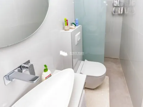 Sale, two bedroom apartment, 68m², Srbina, Herceg Novi - image 4