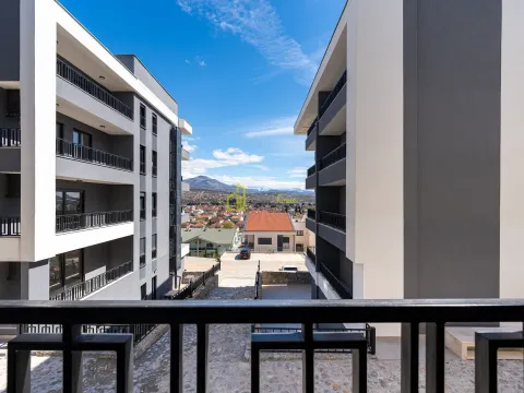 Sale, two bedroom apartment, 68m², Donja Gorica, Podgorica - image 10