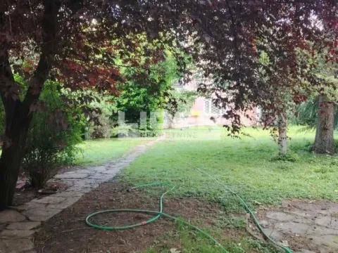 Izdavanje, poslovni prostor, 97m², Savski Venac, Beograd - image 16