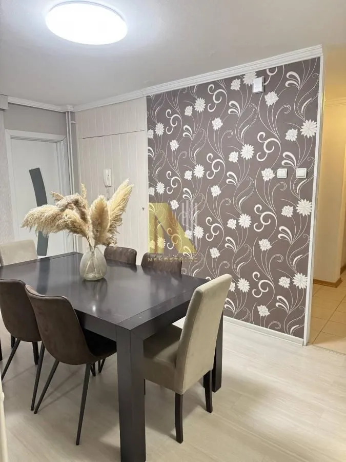 Prodaja, trosoban stan, 78m², Liman 4, Novi Sad Sve Podlokacije