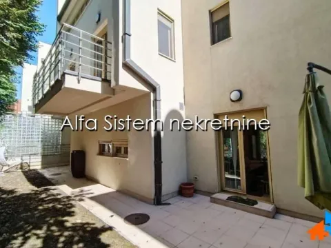 Rent, house, 320m², Savski Venac, Beograd - image 25