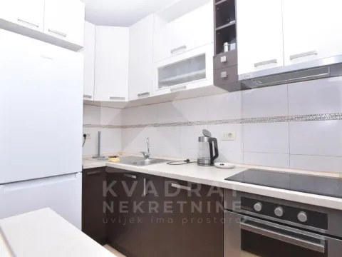 Izdavanje, dvosoban stan, 67m², Stari Aerodrom, Podgorica - image 4