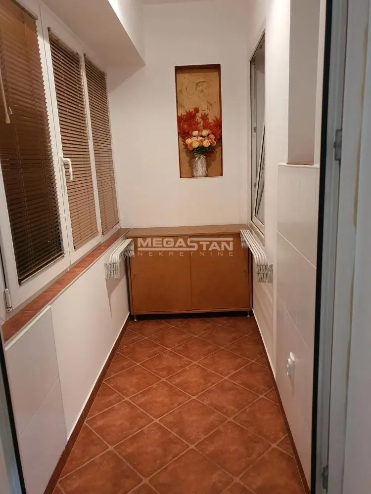 Rent, two bedroom apartment, 45m², Stari Grad, Beograd