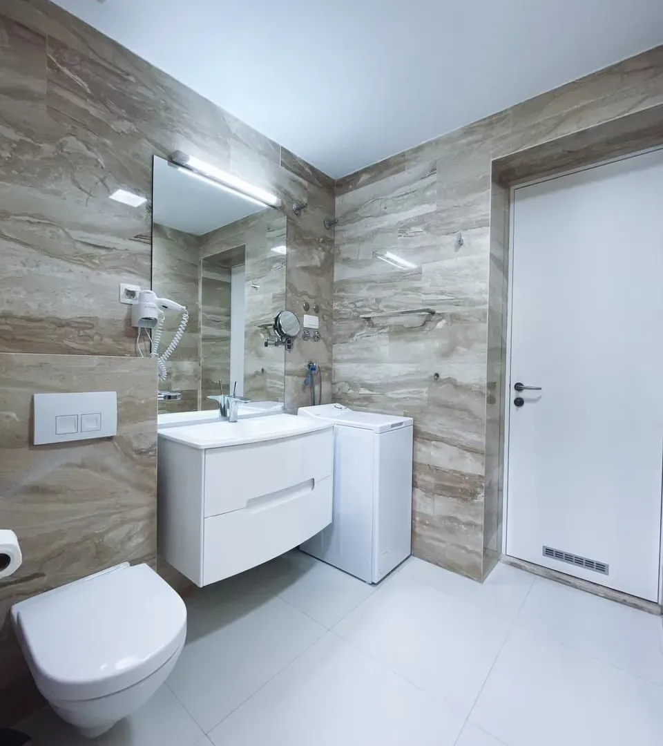 Prodaja, dvosoban stan, 77m², Budva, Crna Gora
