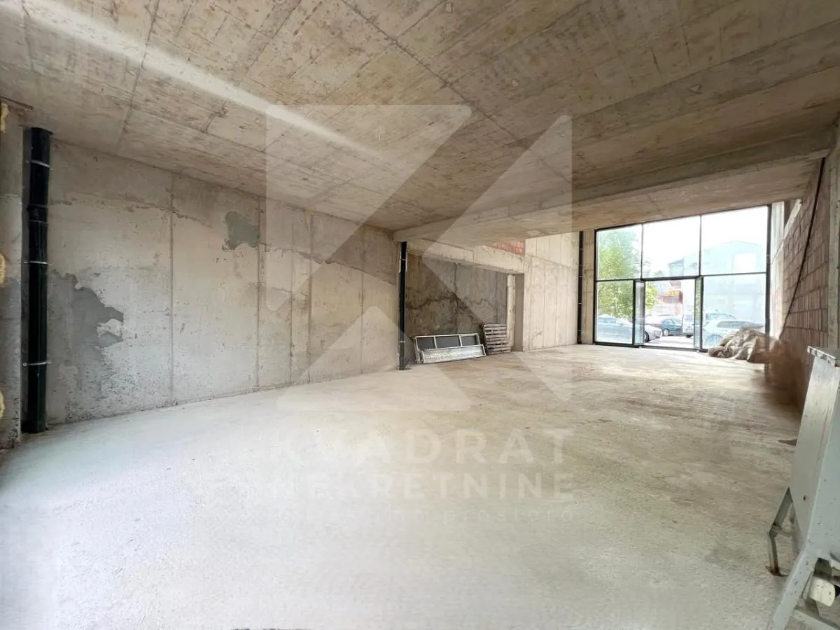 Rent, office space, 124m², Centar, Podgorica