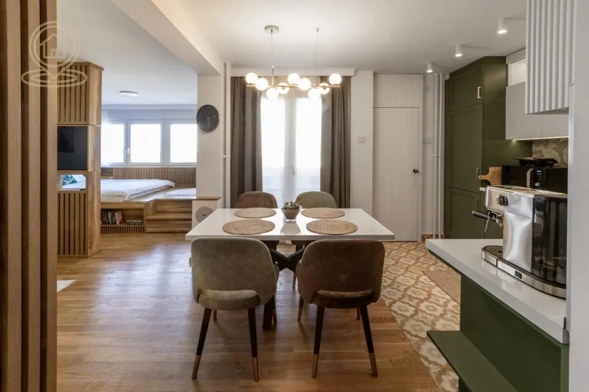 Izdavanje, jednosoban stan, 42m², Bulevar Oslobodjenja, Novi Sad Sve Podlokacije