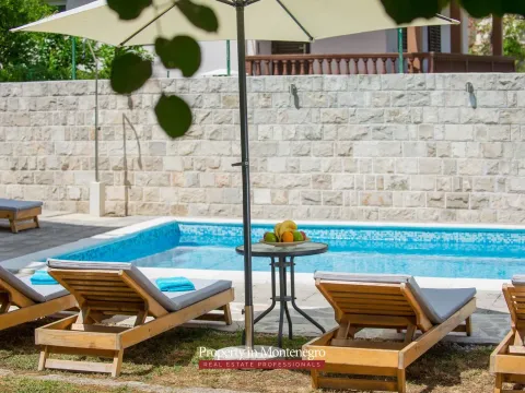 Prodaja, kuća, 350m², Stoliv, Kotor - image 13