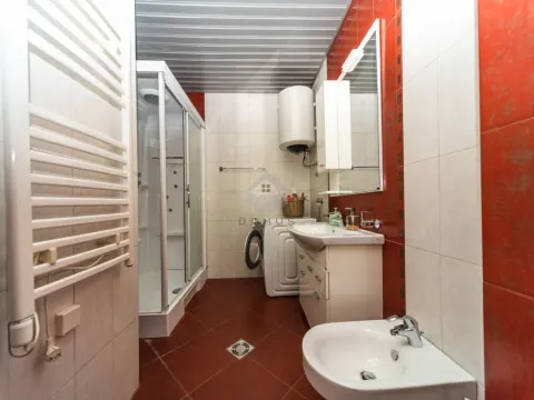 Rent, two bedroom apartment, 71m², Preko Morače, Podgorica - image 10