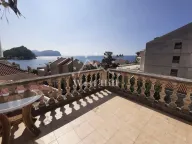 Sale, house, 273m², Petrovac, Budva - image 1