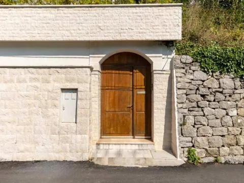 Prodaja, kuća, 423m², Tivat, Crna Gora - image 34