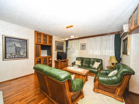 Rent, two bedroom apartment, 73m², Preko Morače, Podgorica - image 1