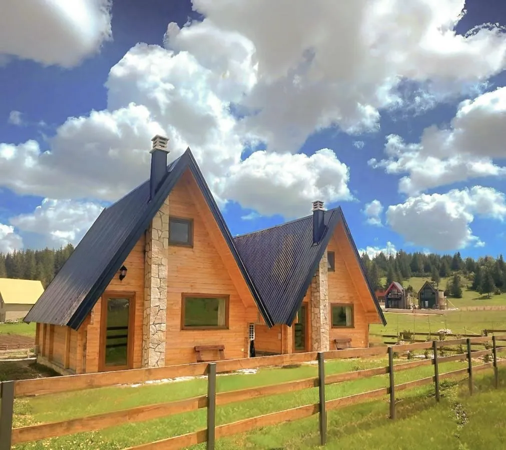 Prodaja, kuća, 120m², Motički gaj, Žabljak