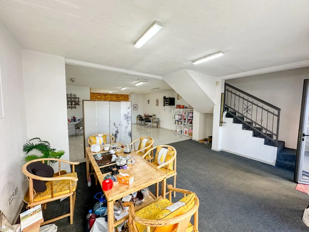 Rent, office space, 172m², City Kvart, Podgorica