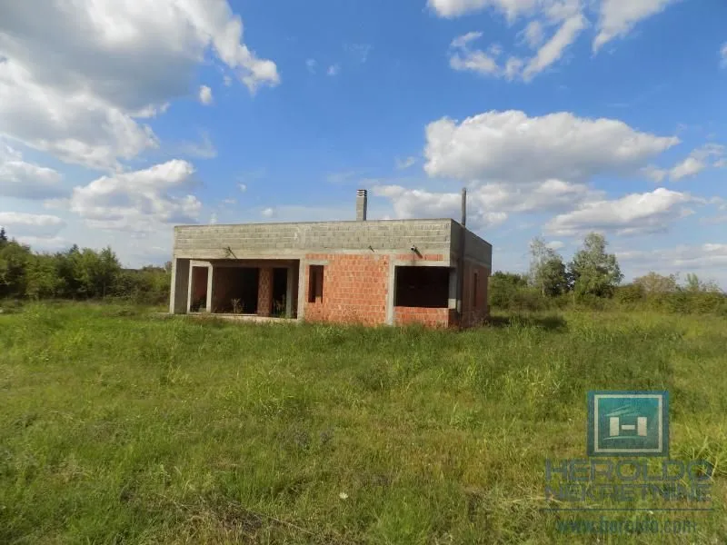 Prodaja, kuća, 121m², Karadjordjevo brdo, Paraćin