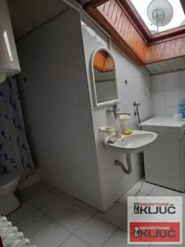 Izdavanje, dvosoban stan, 63m², Podbara, Novi Sad Sve Podlokacije - image 6