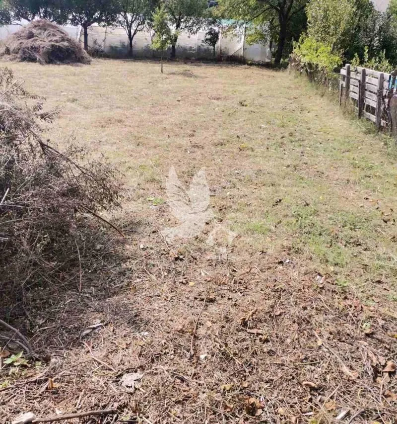 Prodaja, plac, 700m², Mladenovac selo, Mladenovac