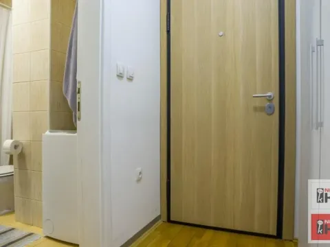Sale, one bedroom apartment, 42m², Sajmište, Novi Sad - image 8