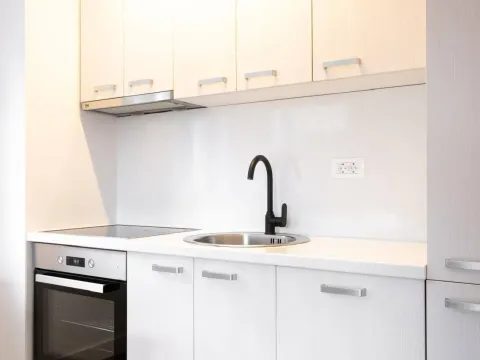 Rent, one bedroom apartment, 65m², Pržno, Budva - image 4