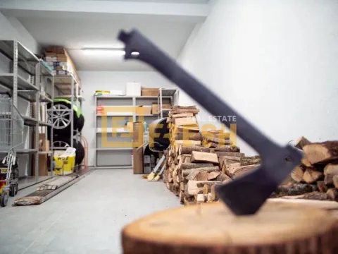 Prodaja, kuća, 750m², Tivat, Crna Gora - image 23